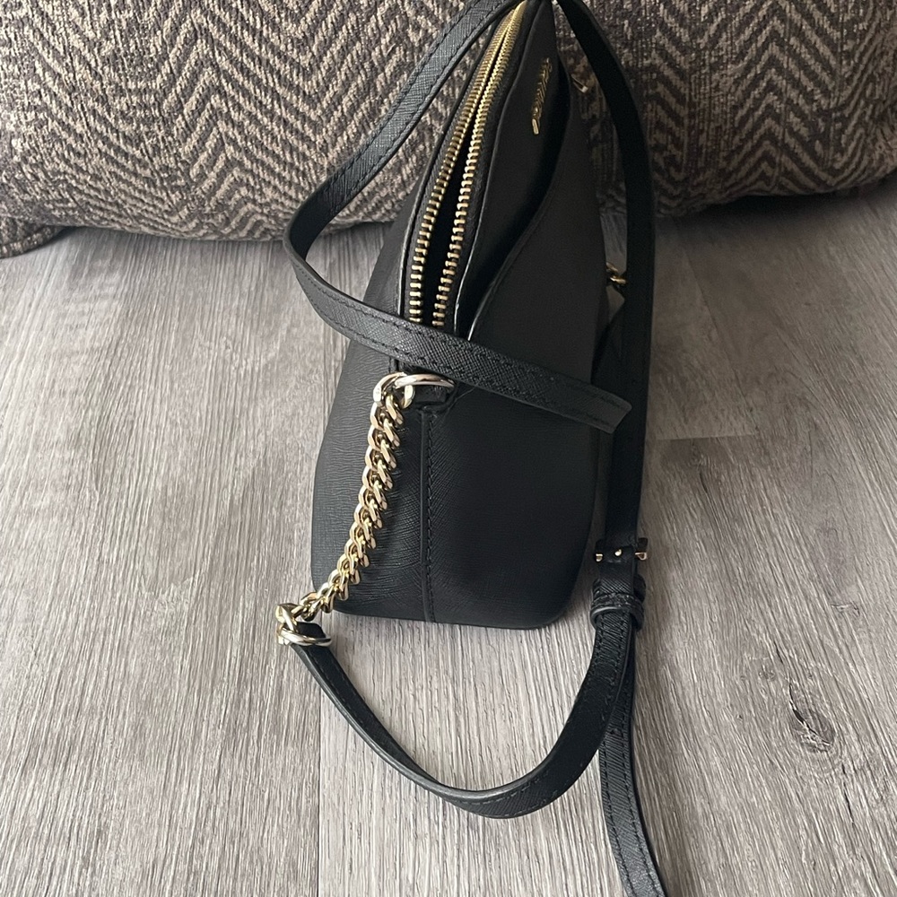 Michael Kors Crossbody Purse - Picture 2 of 8